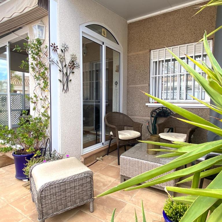 Precioso duplex en Torrevieja - Two-Bedroom Apartment - 3