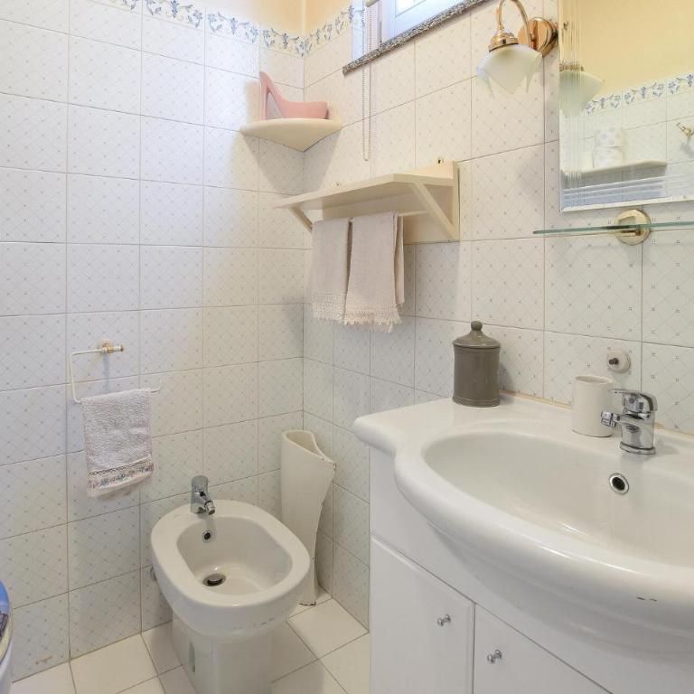 Awesome Home In Bergamo With Wifi - Casa Vacanze con 3 Camere da Letto - 26