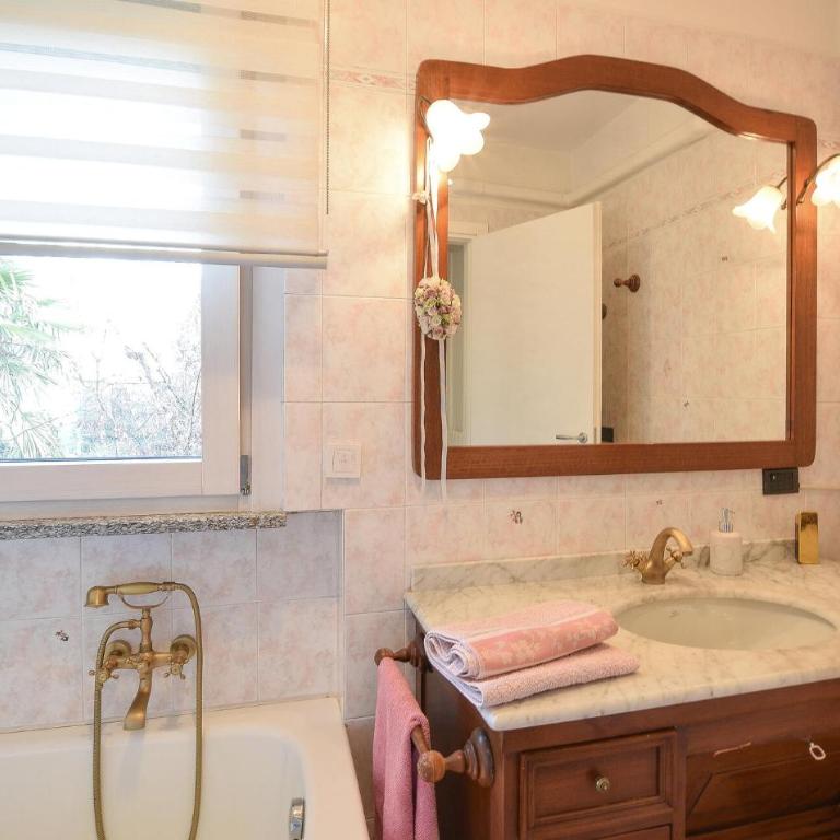 Awesome Home In Bergamo With Wifi - Casa Vacanze con 3 Camere da Letto - 24