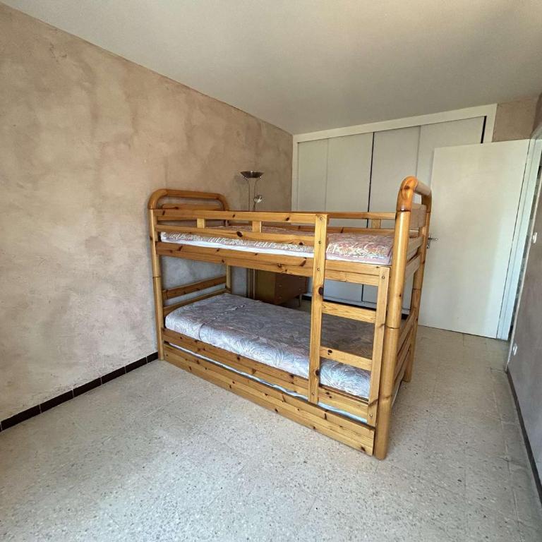 Appartement familial proche plage avec parking, climatisation et balcons - 6 couchages - FR-1-250-70 - Apartment (6 Erwachsene) - 15