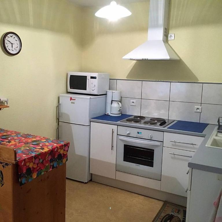 Charmant F2 à Amélie-les-Bains avec Terrasse et Parking - 2 Couchages - Apartment mit 1 Schlafzimmer - 9