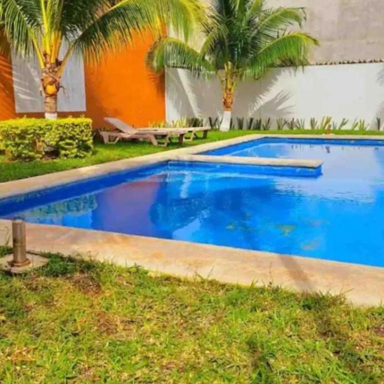 Depa con alberca en privada - Family Two-Bedroom Apartment with View - 10