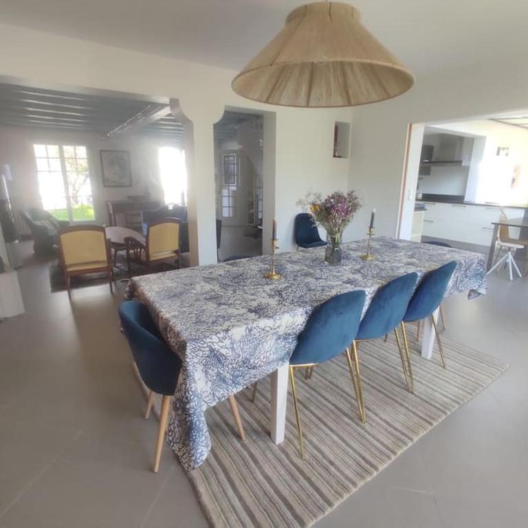 Maison 10 personnes à 10 minutes à pieds de la plage - Casa de 5 dormitorios - 5