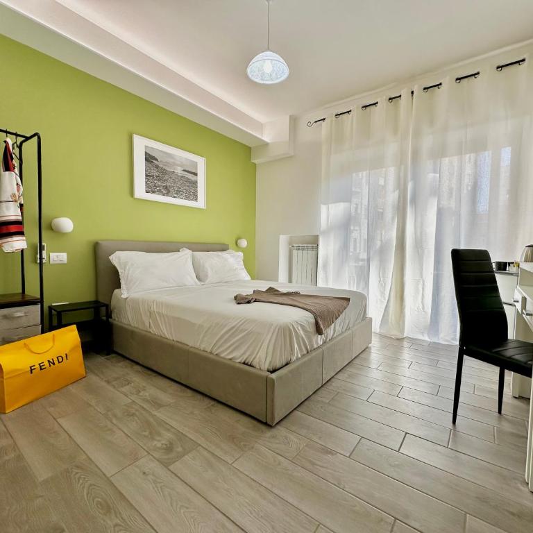 Room Center Sorrento Baby - Camera Matrimoniale con Bagno Privato - 11