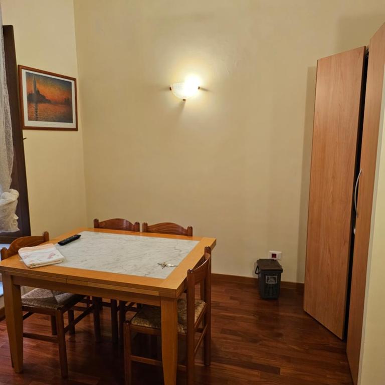 Aida Trevi Fountain Rome - Two-Bedroom Apartment - 8