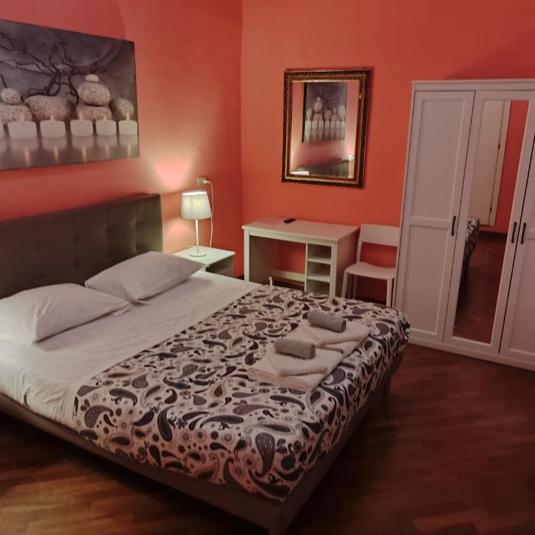 Albergo Locanda Alambra - Camera Matrimoniale con Bagno Privato - 1