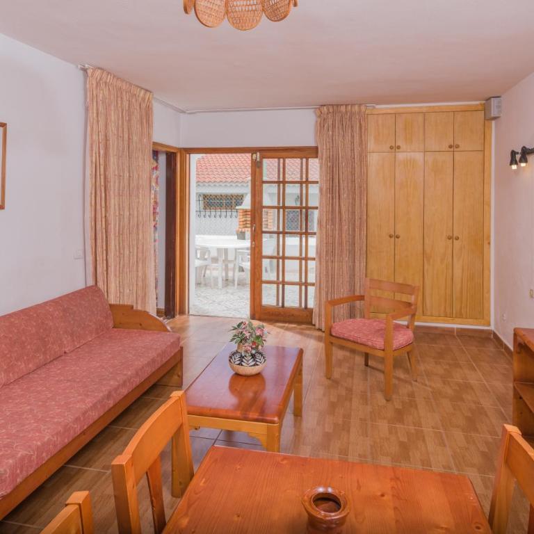 Apartamentos Tinerfe Garden - Apartamento de 2 dormitorios (4 adultos) - 2
