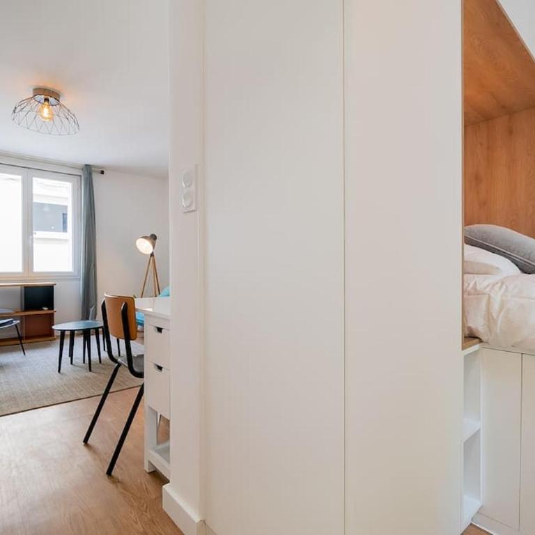 Le Contemporain, Charmant T1, Clim, Centre Ville - One-Bedroom Apartment - 5