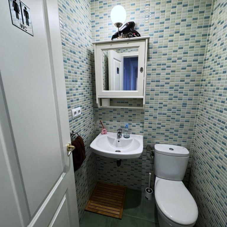 Habitaciones Magdalena - Double Room with Shared Bathroom - 14