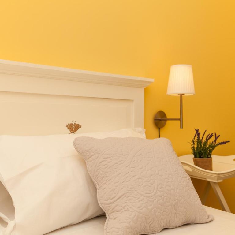 La Tuia e il Tasso - Double Room with Balcony and Garden View - 4