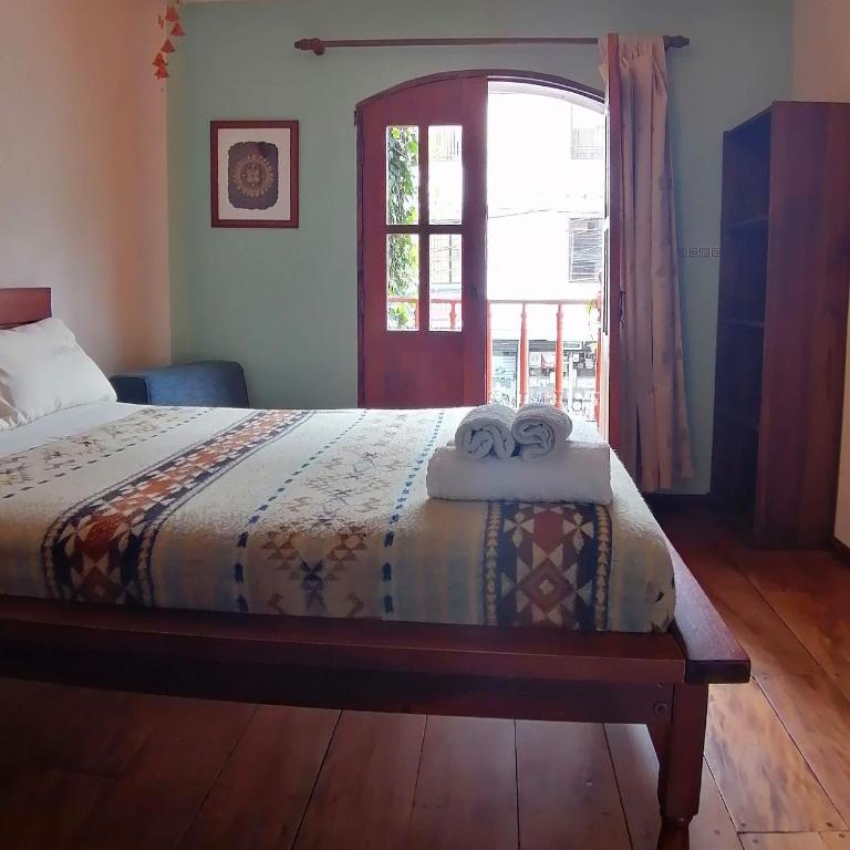 Hotel Doña Esther - Habitación Doble con baño privado - 8