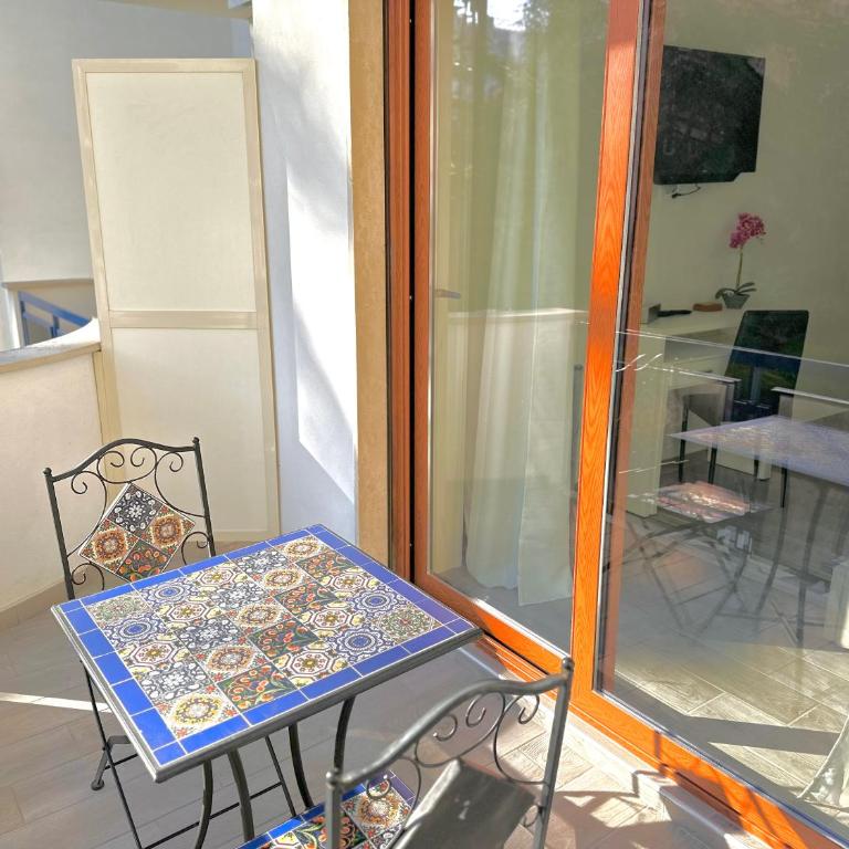 Room Center Sorrento Baby - Camera Matrimoniale con Bagno Privato - 6