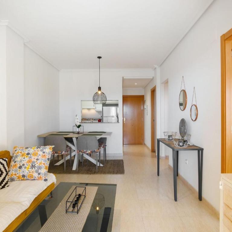 Nice modern 2 bed apartment in Torrievieja - Apartamento de 2 dormitorios - 4