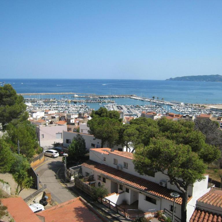 Catala 40 - Apartamento con Parking y Vista en L'Estartit - ES-323-73 - Apartment - 2
