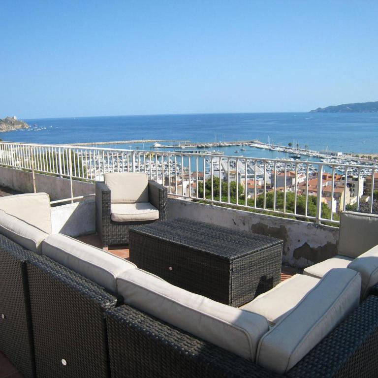 Catala 40 - Apartamento con Parking y Vista en L'Estartit - ES-323-73 - Apartment - 5