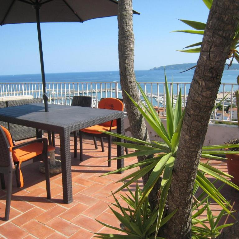 Catala 40 - Apartamento con Parking y Vista en L'Estartit - ES-323-73 - Apartment - 6