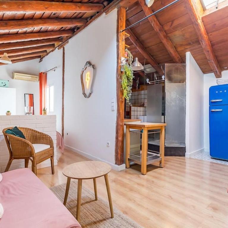 Maravilloso estudio en Chamberi. Metro Quevedo - One-Bedroom Apartment - 14