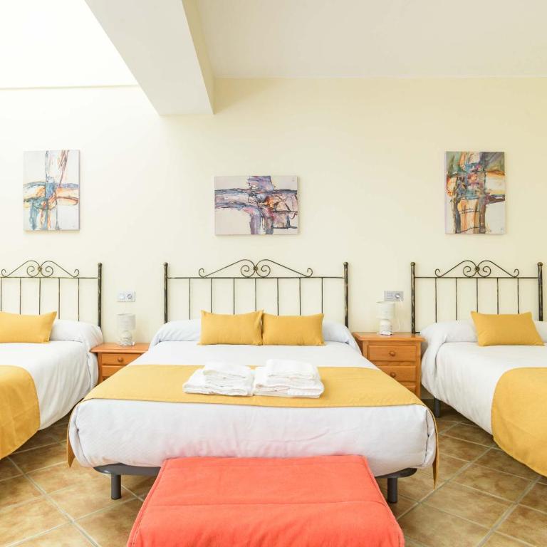 Casa Rural La Loma Granero - Quadruple Room with Private Bathroom - 6