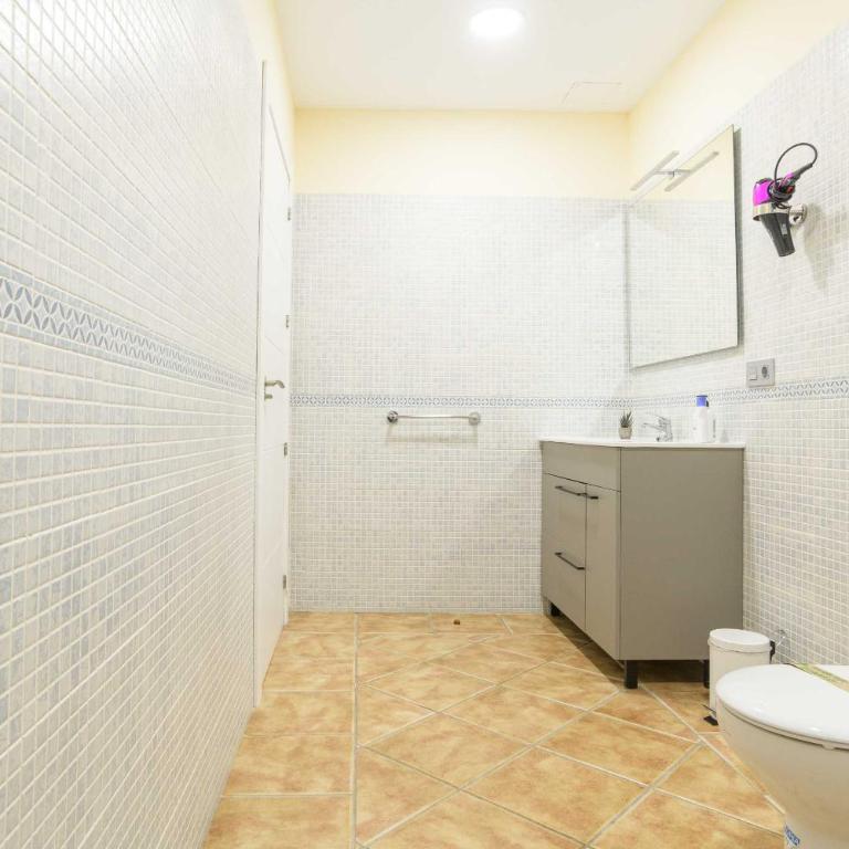 Casa Rural La Loma Granero - Quadruple Room with Private Bathroom - 7