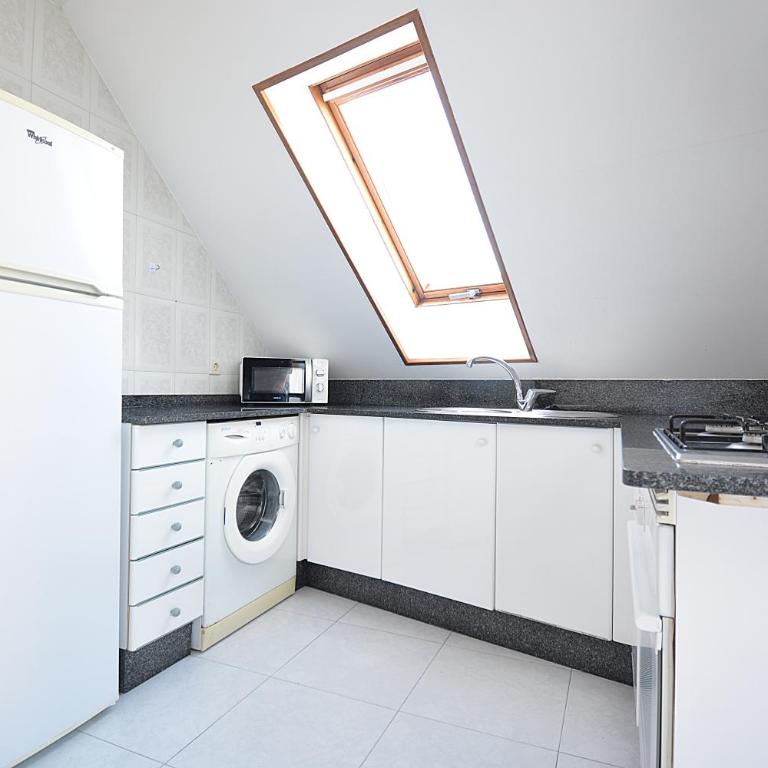 Apartamento con terraza frente al mar en O Grove - One-Bedroom Apartment - 16