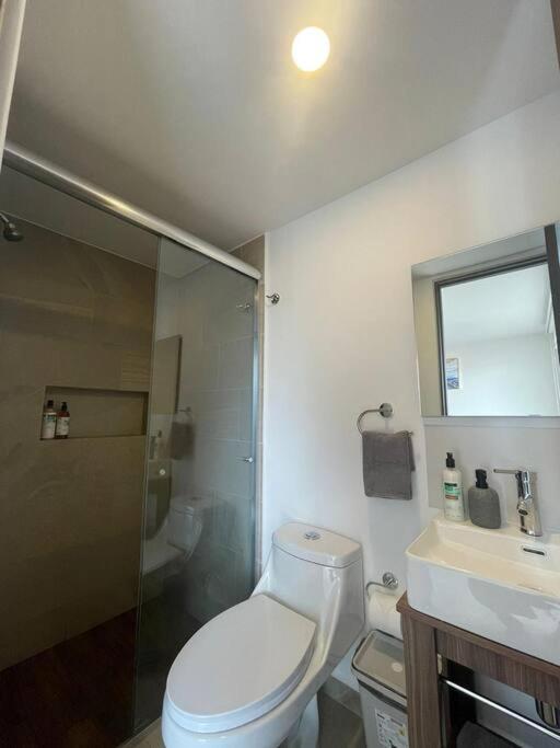 Departamento a 5 min. del Aeropuerto CDMX. - Apartamento de 2 dormitorios - 18