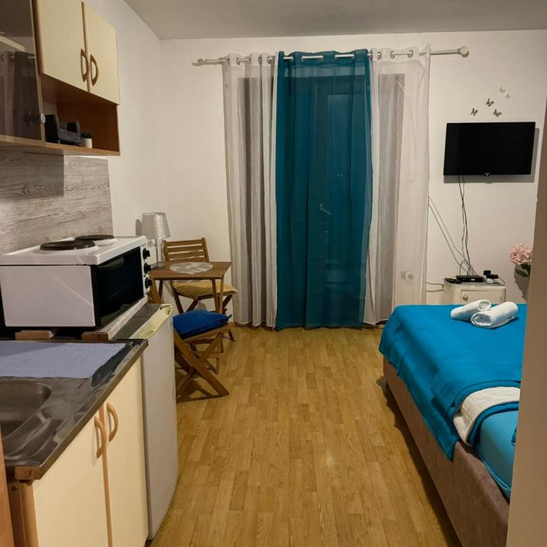 Gaga's Escape - Studio Apartment with Sea View - 3