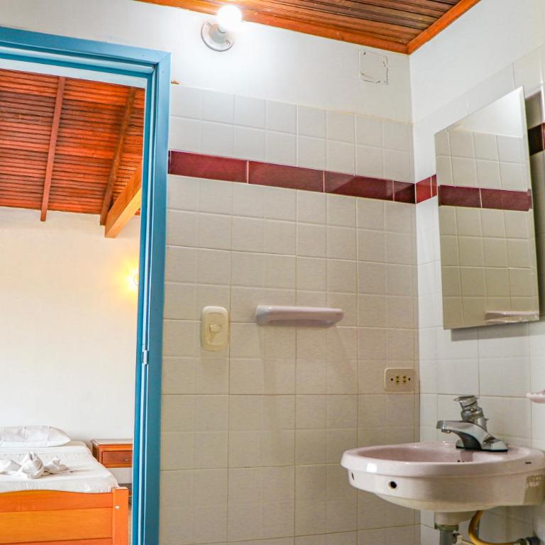 Aura Hotel Parque Barichara By Infinity - Quadruple Room - 10