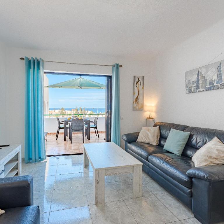 Heated Pool Costa Adeje in front of a beach - One-Bedroom Apartment - 26