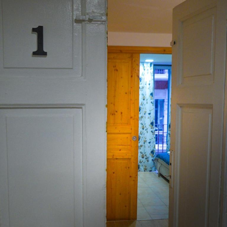 MANZONI 10 APARTAMENT - One-Bedroom Apartment - 3