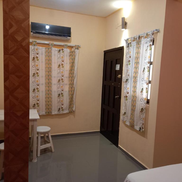 Hospedaje casa Yuca - Habitación Estándar - 1 cama grande - 32