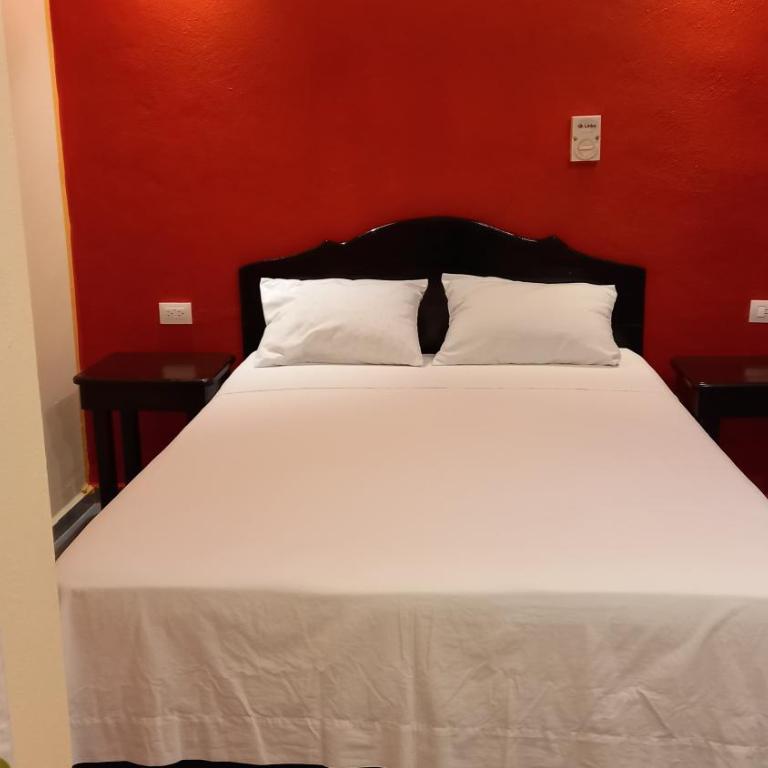 Hospedaje casa Yuca - Habitación Estándar - 1 cama grande - 34