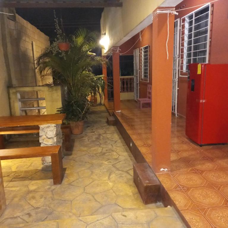 Hospedaje casa Yuca - Habitación Estándar - 1 cama grande - 39
