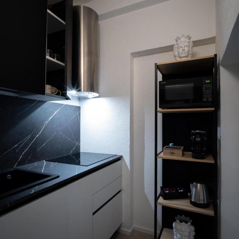 SantaTeresa19 Suite & Spa - One-Bedroom Apartment - 21