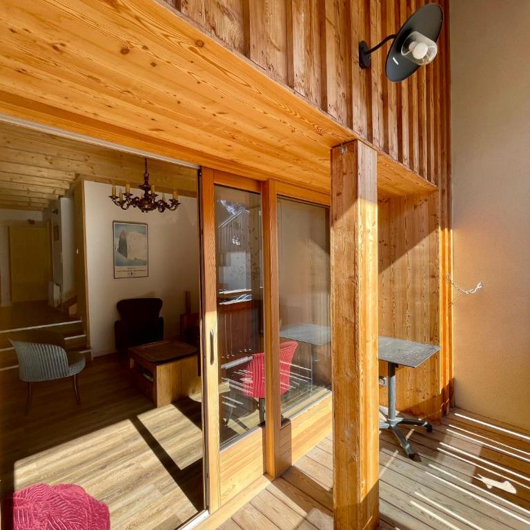 La MaiZon du Bois 1 er étage - Appartement 3 Chambres - 14