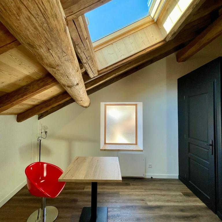 La MaiZon du Bois 1 er étage - Appartement 3 Chambres - 32