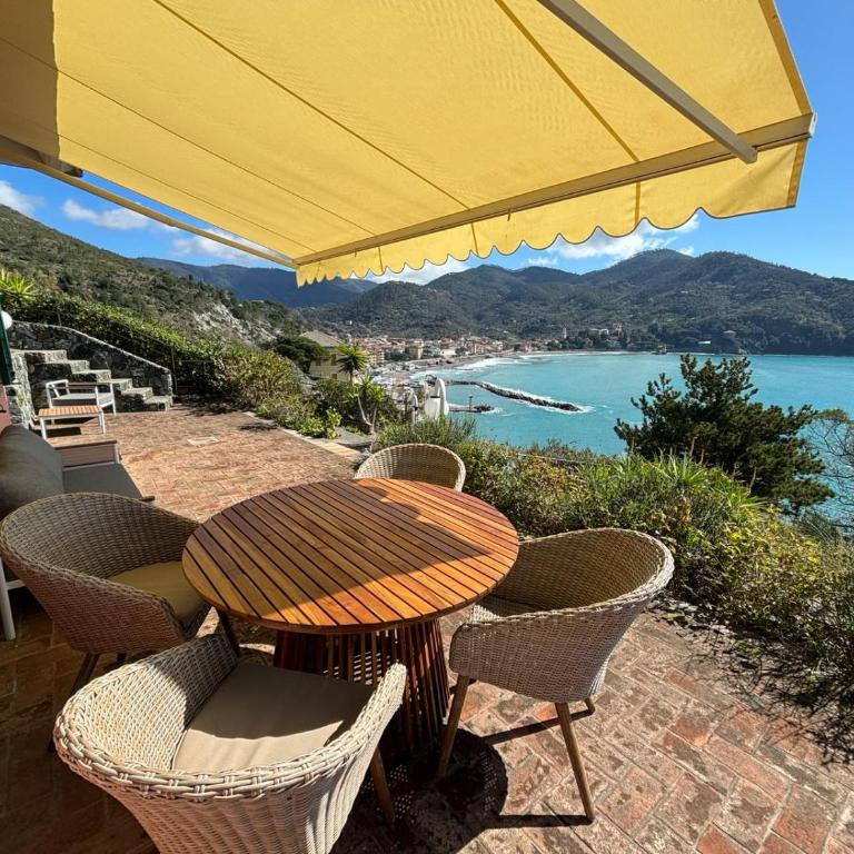 Villa Marta - Appartamento con 2 Camere da Letto - 1