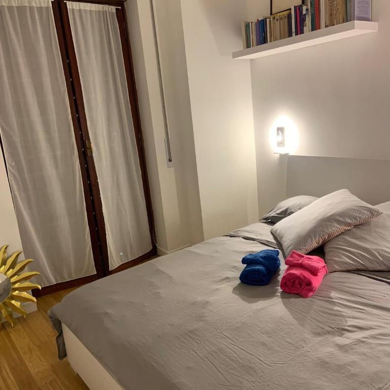 NINA'S HOUSE - One-Bedroom Apartment - 12