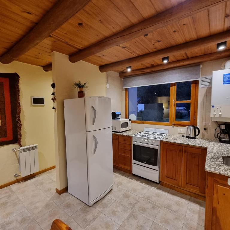 Cabaña a 300 metros medios de elevación del Cerro Catedral - Casa de 2 dormitorios - 21