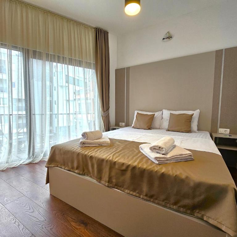 Lolo Luxury rooms & suites - Deluks Dvokrevetna Soba sa Bračnim Krevetom i Balkonom - 7
