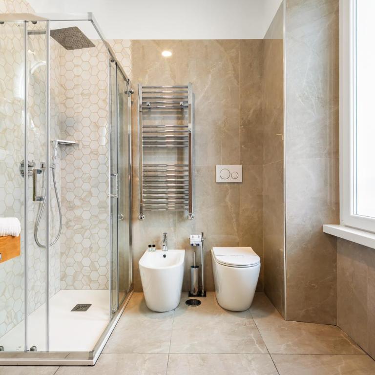 AlbaDea Déco&Jacuzzi - Double Room with Extra Bed - 9