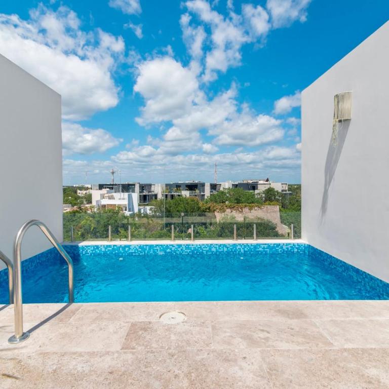 Serenity in the Sky - Studio with Rooftop and Plunge pool - Apartment - 3