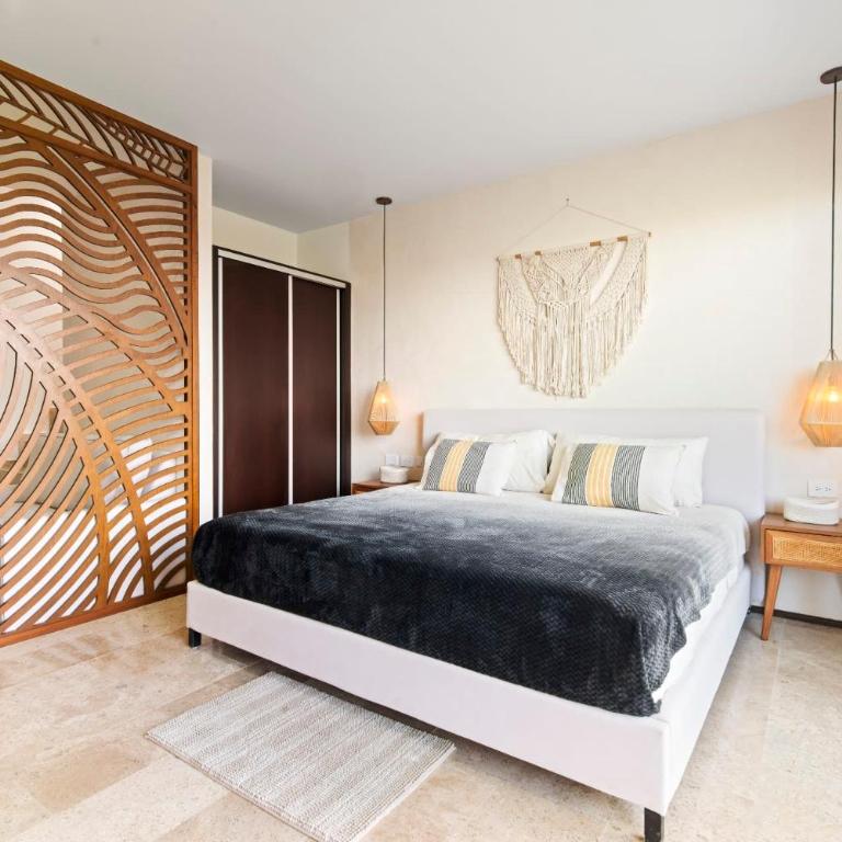 Serenity in the Sky - Studio with Rooftop and Plunge pool - Apartment - 2