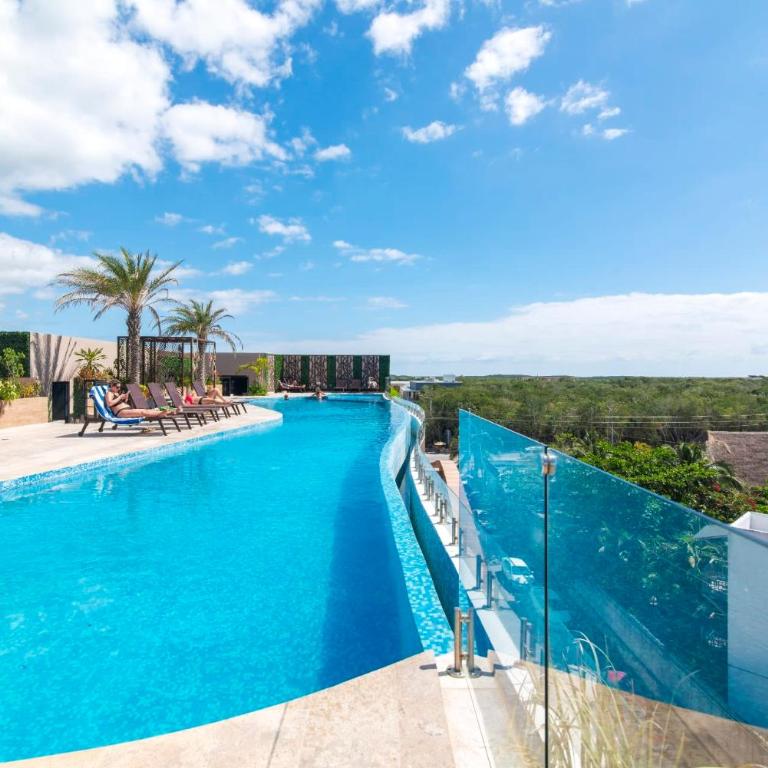 Serenity in the Sky - Studio with Rooftop and Plunge pool - Apartment - 46