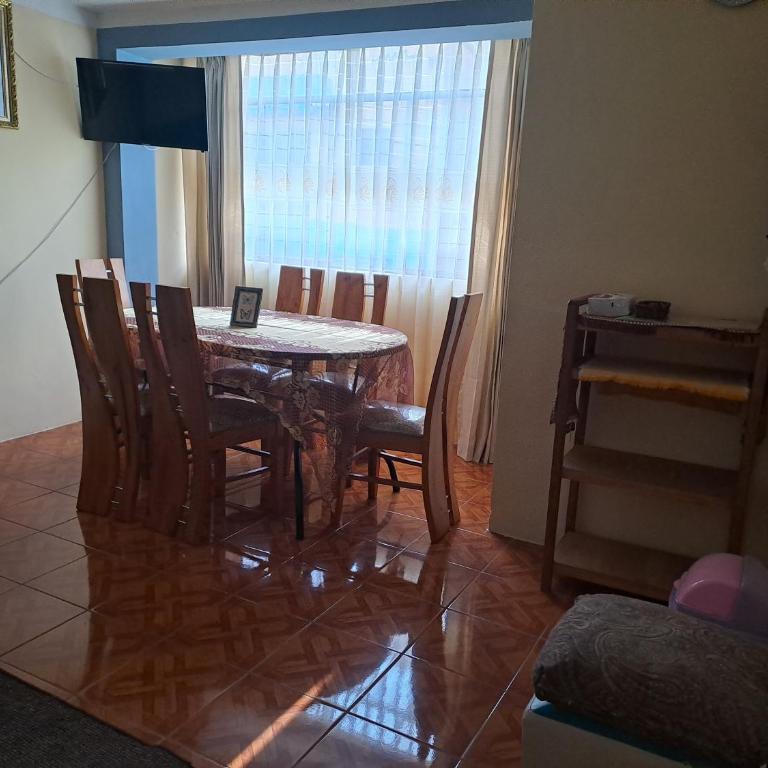 Departamento Las Malvinas Puno - Three-Bedroom Apartment - 6