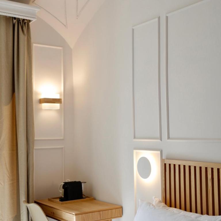 Domus Maxima - Rome Suite & Rooms - Camera Queen Deluxe - 21