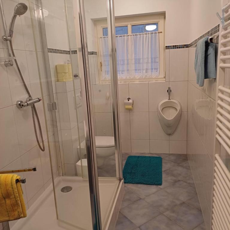 Ferienwohnung Klappacher - Apartment mit 2 Schlafzimmern und Dusche - 36