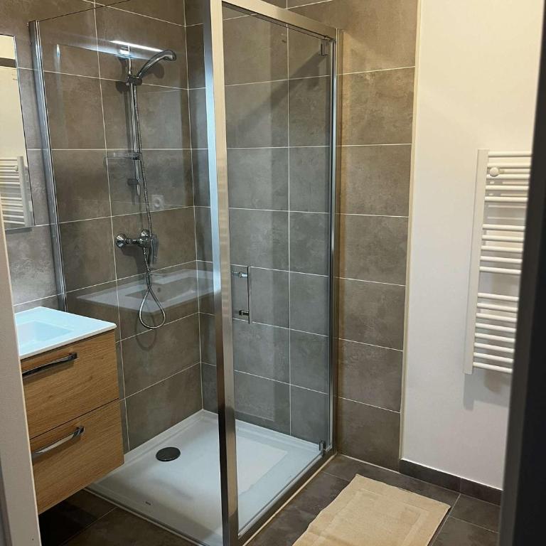 Très beau T2 - One-Bedroom Apartment - 3