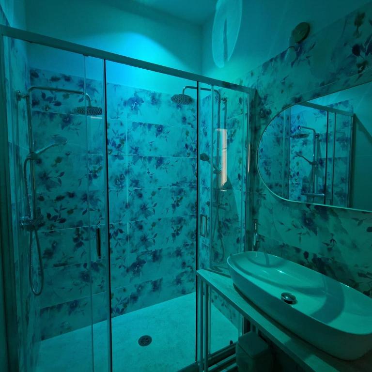 Stramontel - King Room - 9