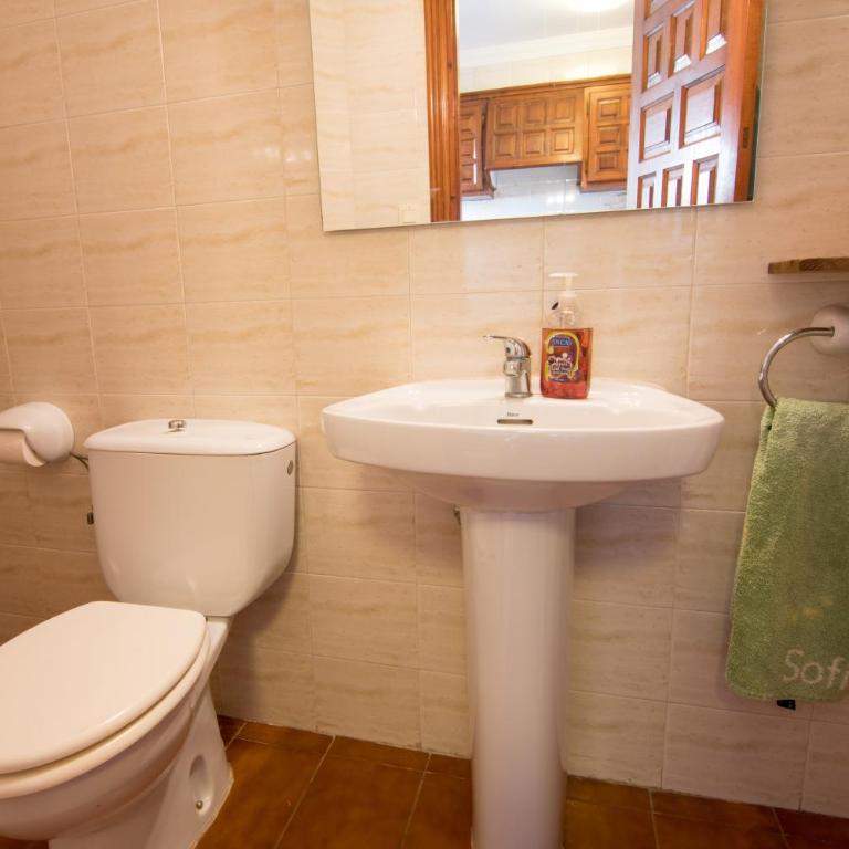 Apartamento Sol de Denia, dúplex con piscina y terraza cerca de la playa de la Marineta Casiana by Family Homes Rentals - Apartamento de 2 dormitorios - 14