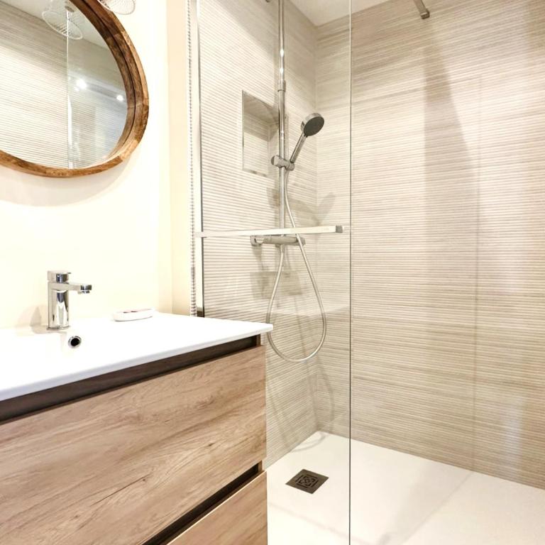 Appartement rénové avec goût et idéalement situé à deux pas du remblai - Appartement - 8